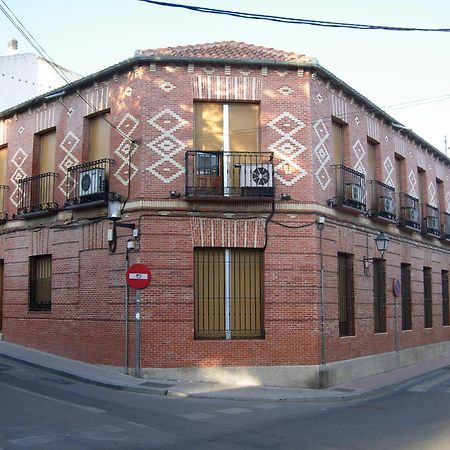 Hostal Cervantes Hotel Valdemoro Exterior foto